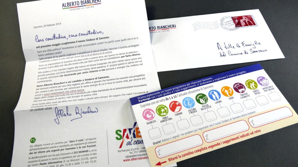 La lettera ai cittadini con cartolina allegata