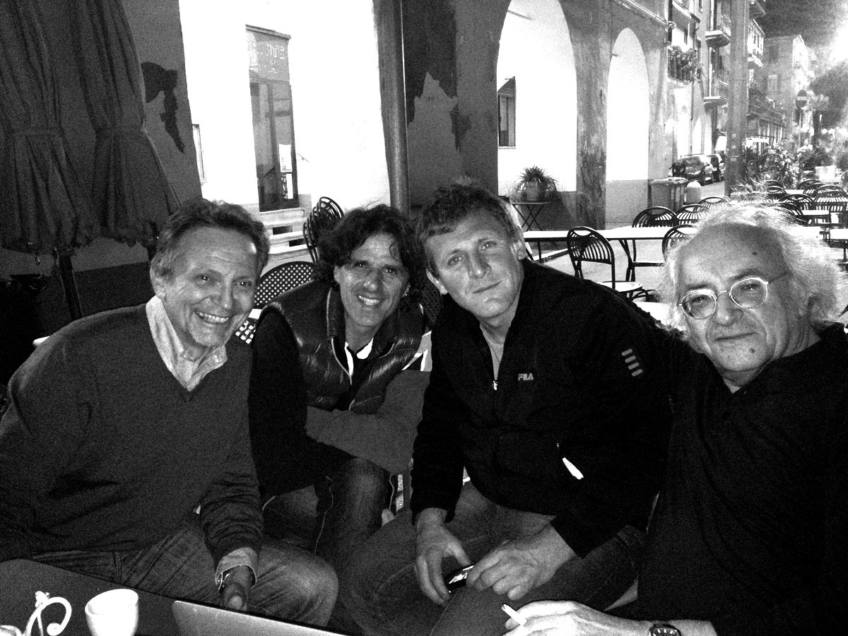 Le notti di Oneglia a Calata Cuneo con gli amici di campagna